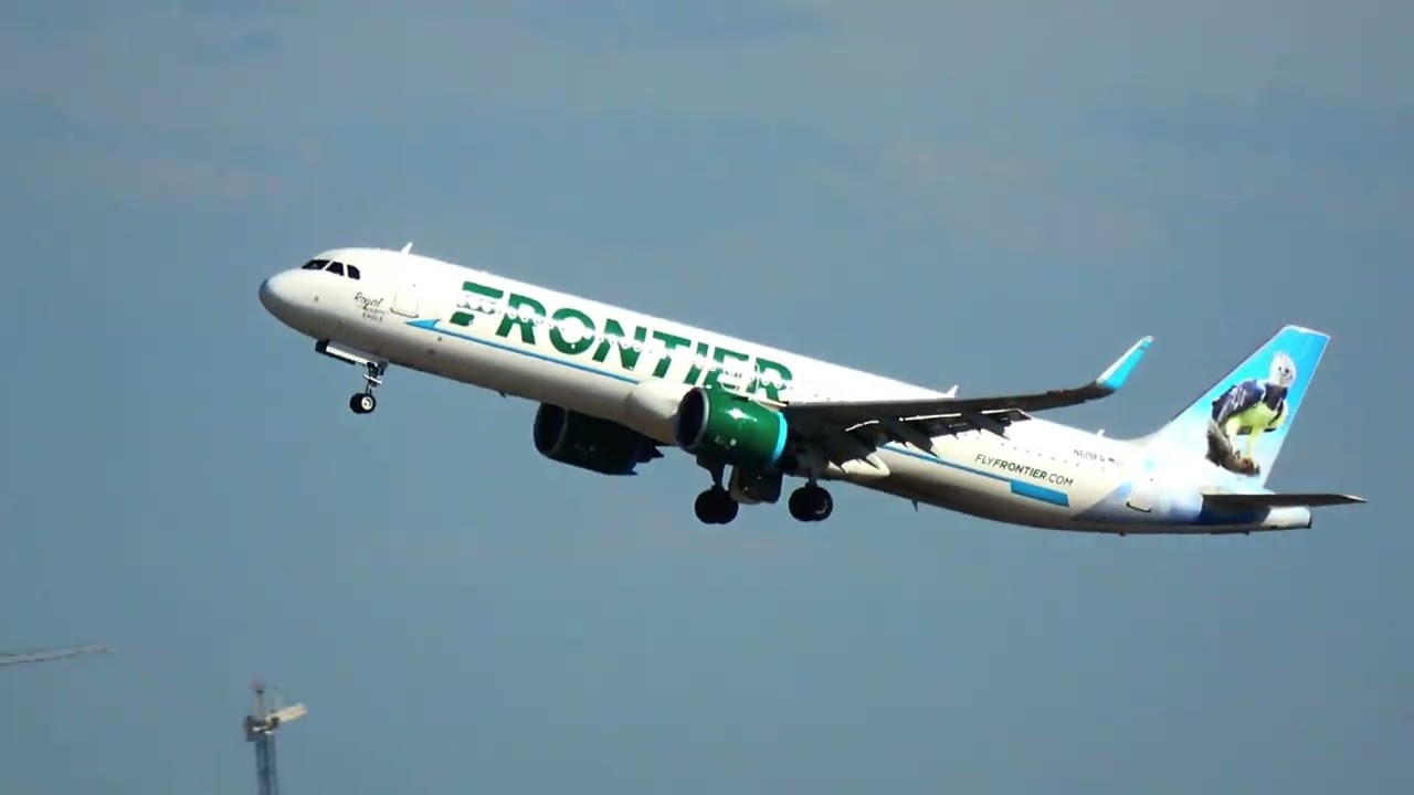 (4K) PLANESPOTTING ORLANDO INTL #airplane #aviation #planespotting #new