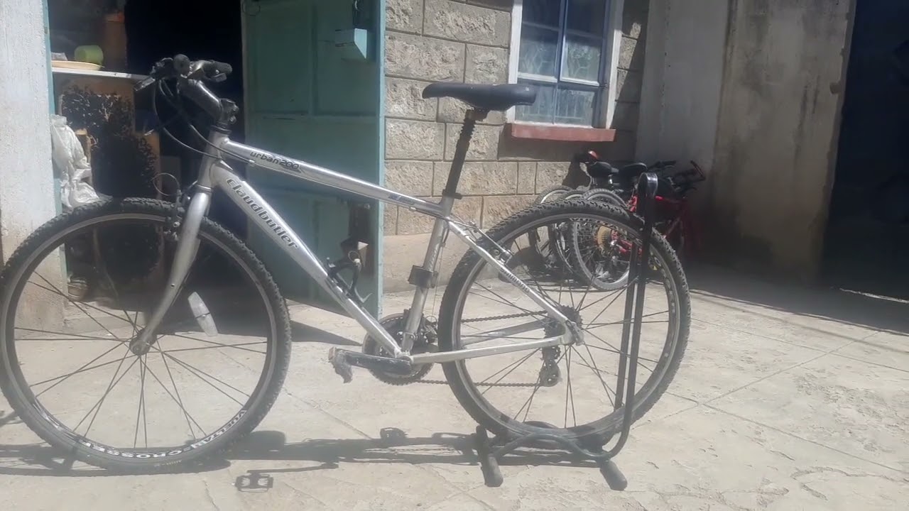 Claud butler hybrid bicycle review in silence 