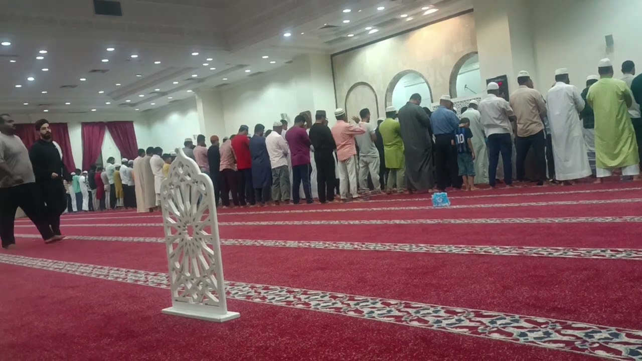 29th night tahajjud by Hafiz aqeel saheb at masjid manahi ad dawwas  jaleeb as shuyuokh Kuwait