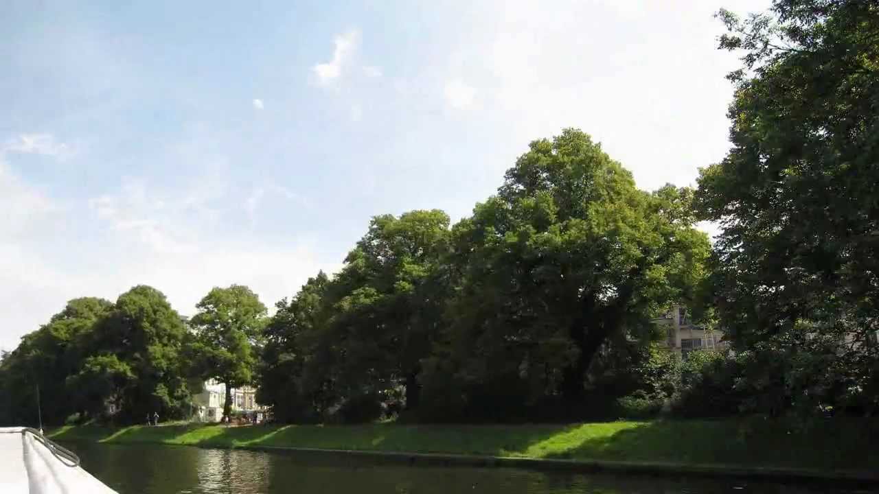 Stadtrundfahrt mit dem Schiff um Lübeck