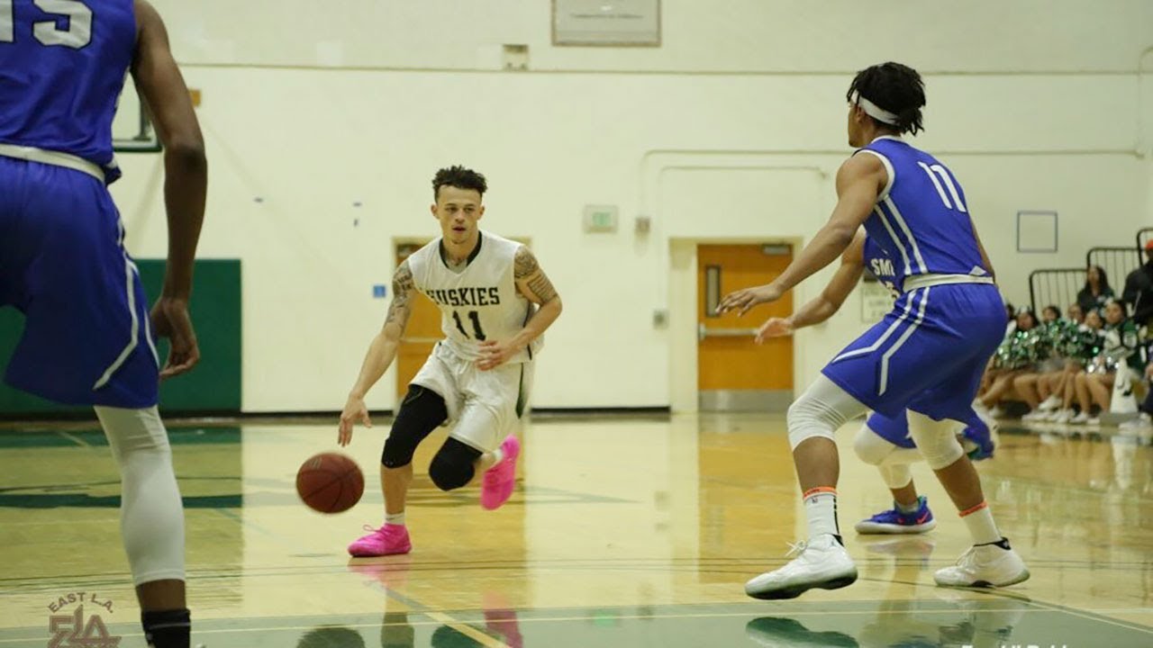 ELAC Huskies Drop Season-Ending Heartbreaker To Santa Monica | CCCAA