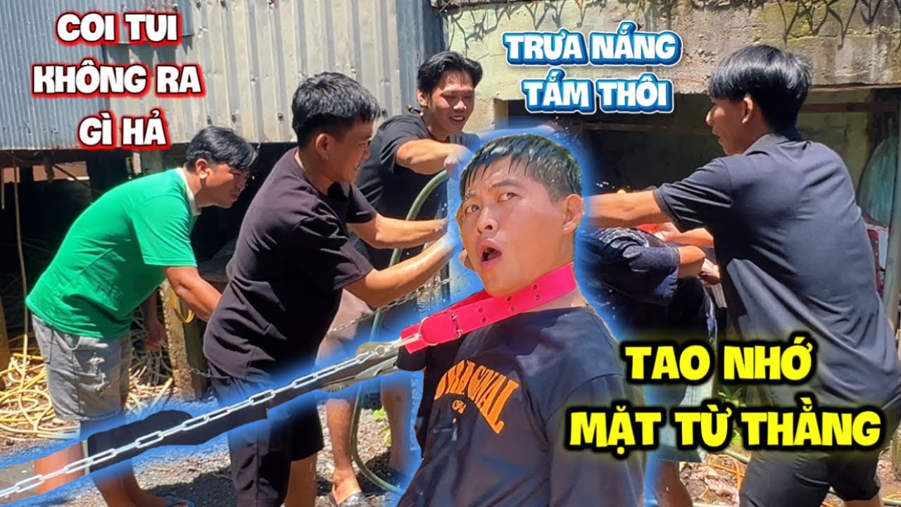 Hoài phong bất lực khi bị anh em đeo luôn sợ dây xích thú cưng vào cổ | HoàiPhong TV
