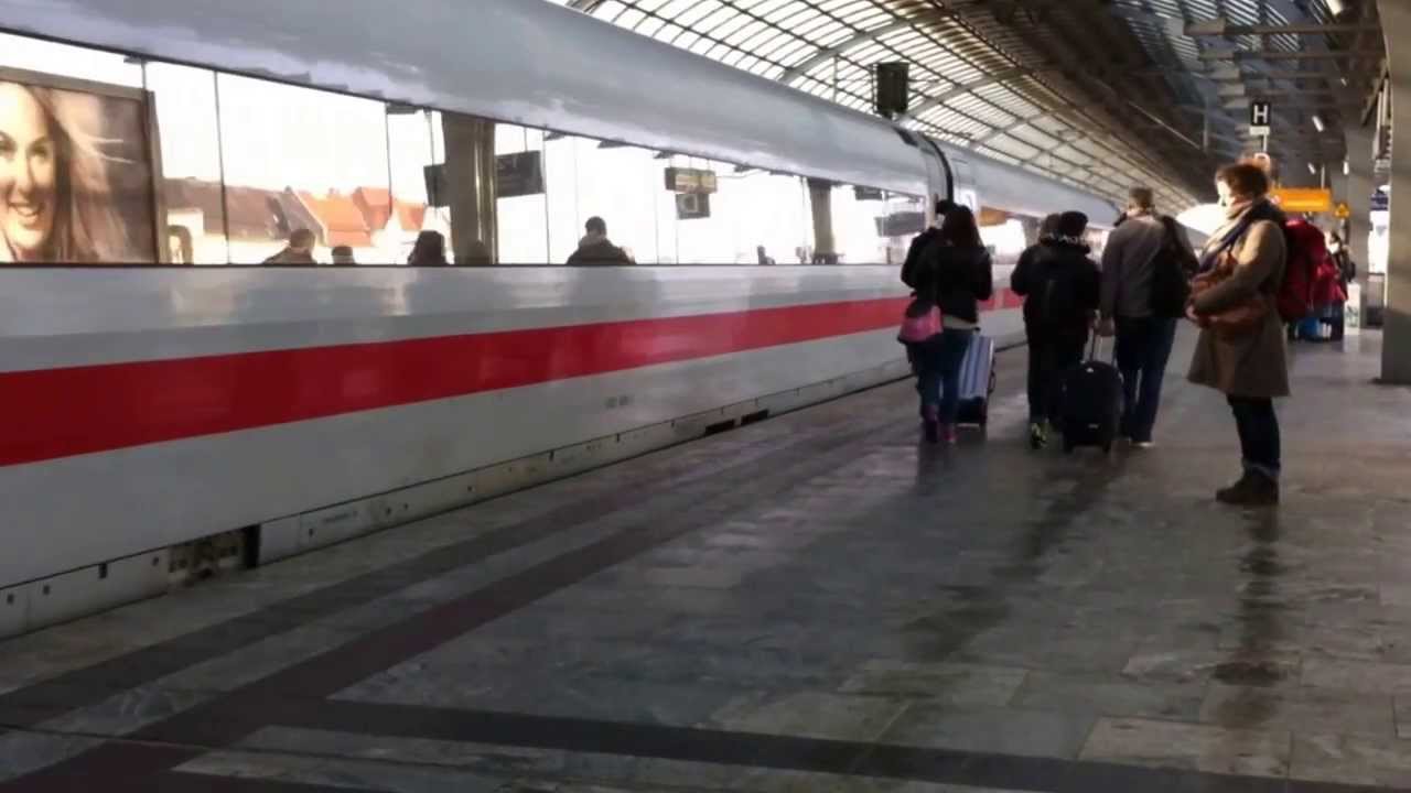 ICE 373 nach Interlaken Ost in Berlin Spandau