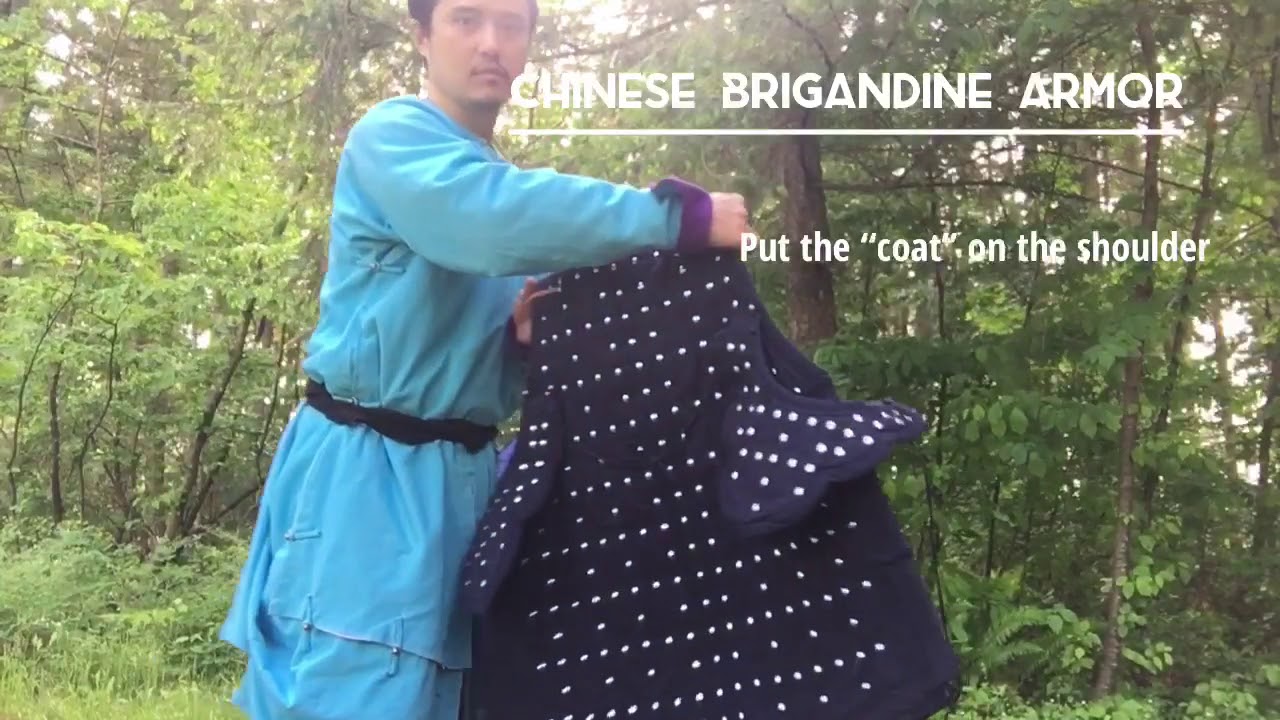 Put on the Chinese Brigandine Armor