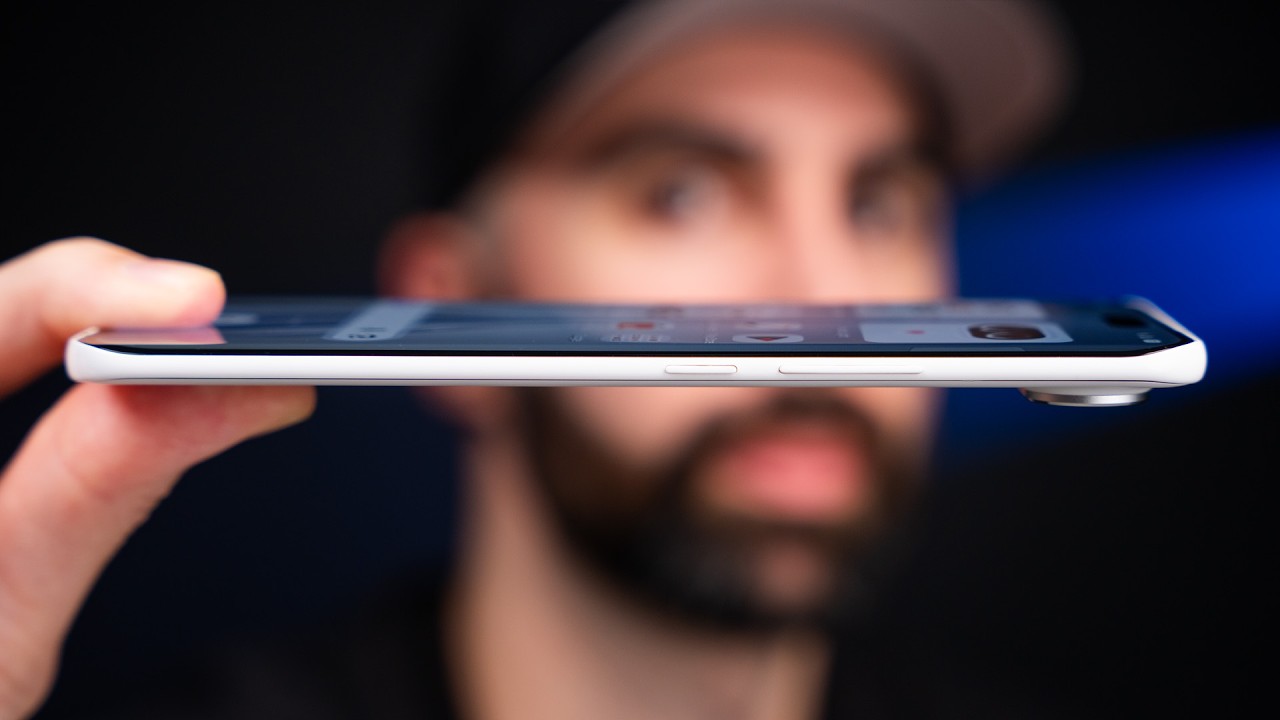The World's Thinnest Curved Screen Smartphone