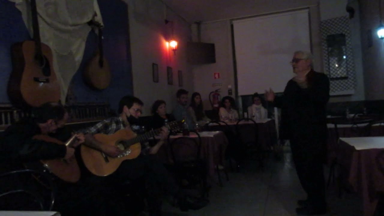 PEREIRA LOPES FADO   , PRESENTE EM  RESTAURANTE GUITARRA COZINHA  REGIONAL , PORTO,