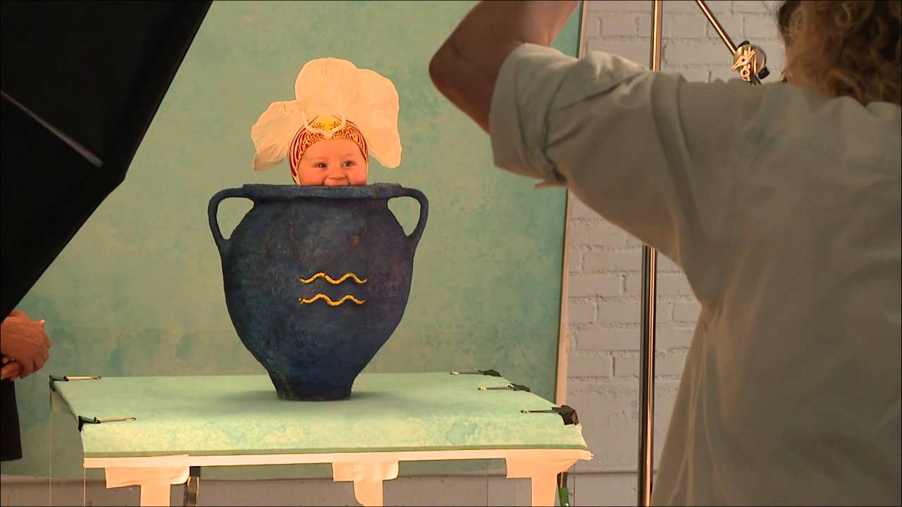 Anne Geddes in Action: Shooting the 2016 Calendar