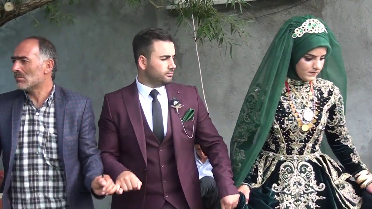 Dillerden düşmek bilmeyen herkesin çok sevdiği mükemmel bir düğün Tuzluca sarıbulak köyü ZİLAN MÜZİK
