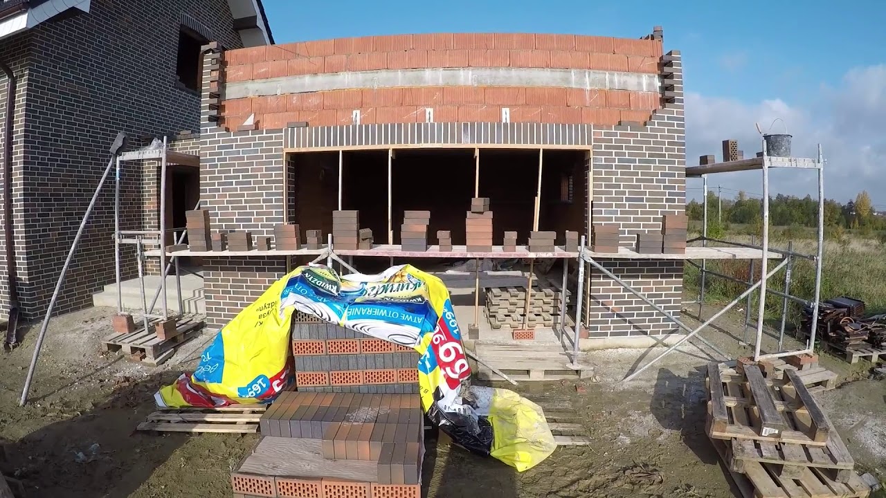 Кладка прямой перемычки 3.7 метра. Также делают в германии.