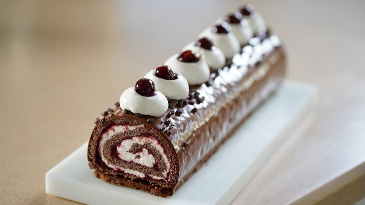 Black Forest Cake Roll – Bruno Albouze