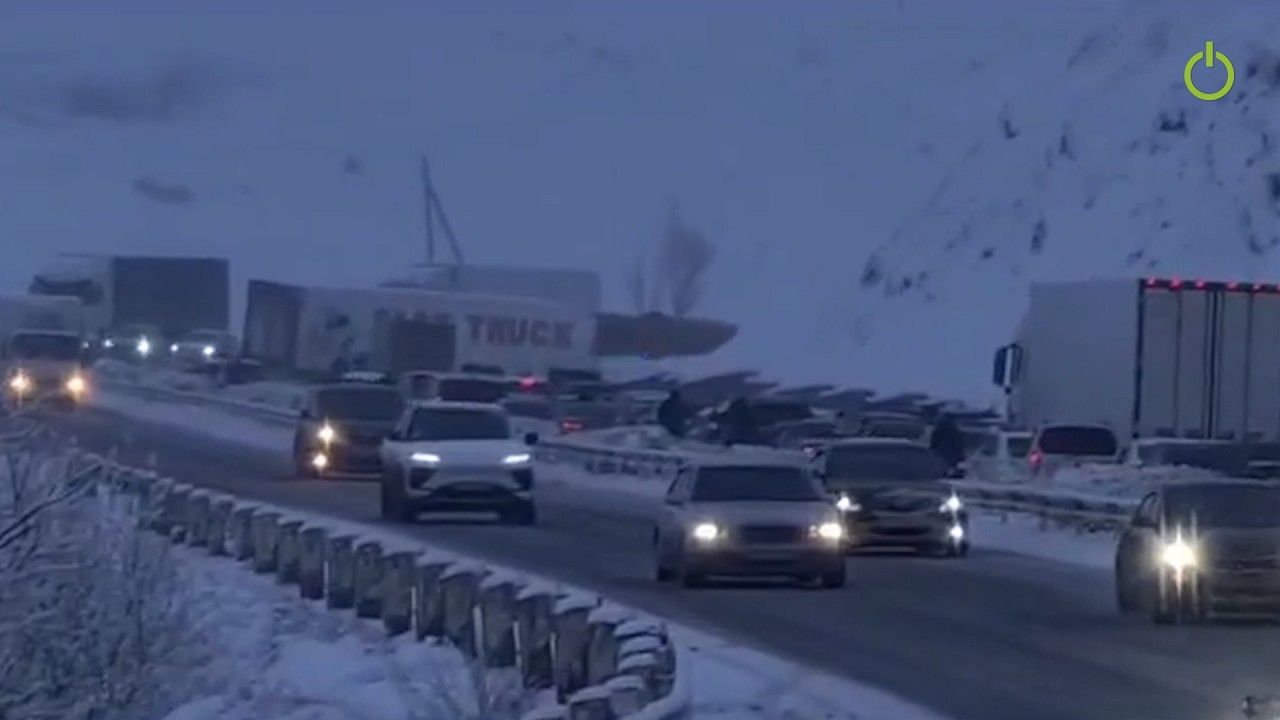 Երևան-Սևան ճանապարհի Չայնիի ոլորաններ կոչվող հատվածում կիլոմետրանոց խցանում է,տեսանելիությունը՝ ցածր