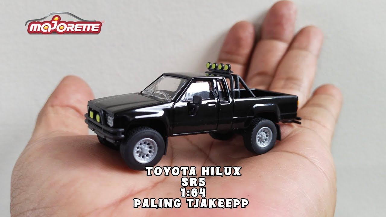 Toyota Hilux SR5 1:64 Majorette ..Salah satu Hilux terganteng Euy..