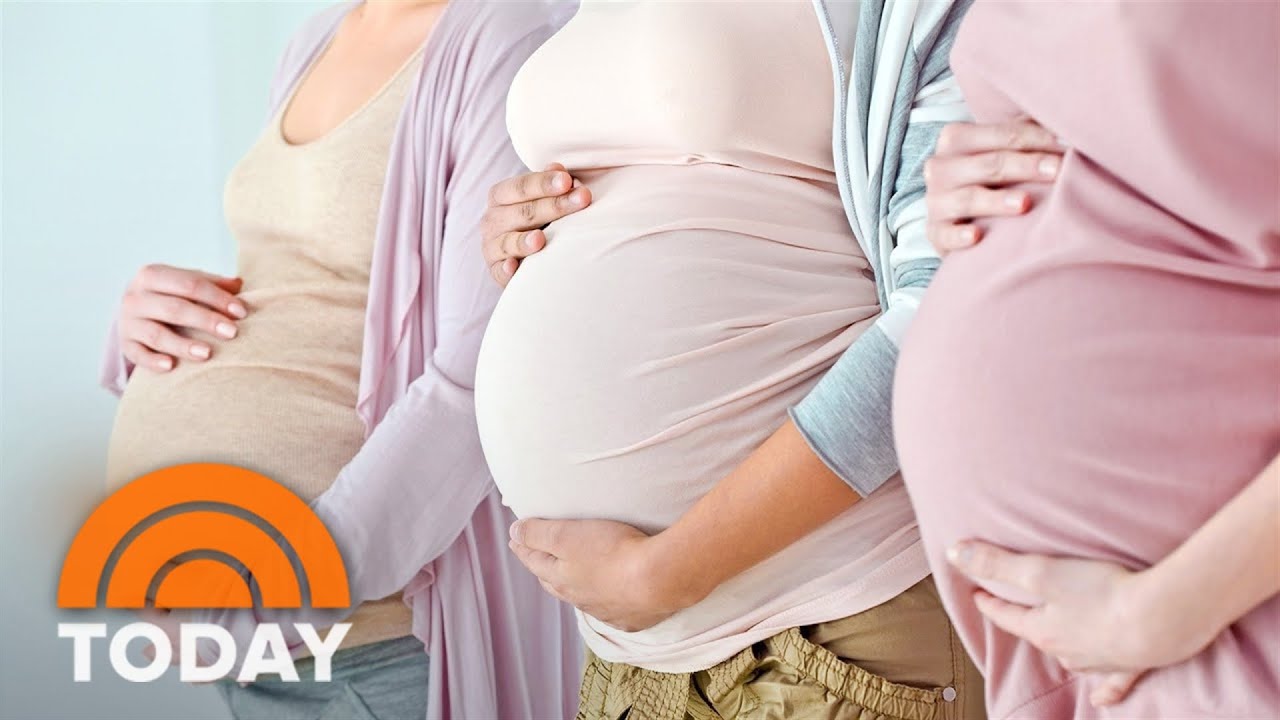 What is hyperemesis gravidarum and how is it treated?