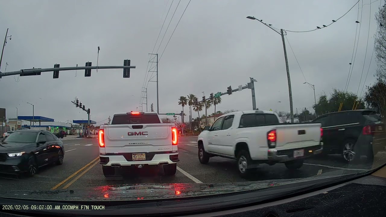 Daily 260205 Thursday Rainy Drive To Work Dog Park Edgewater Etc