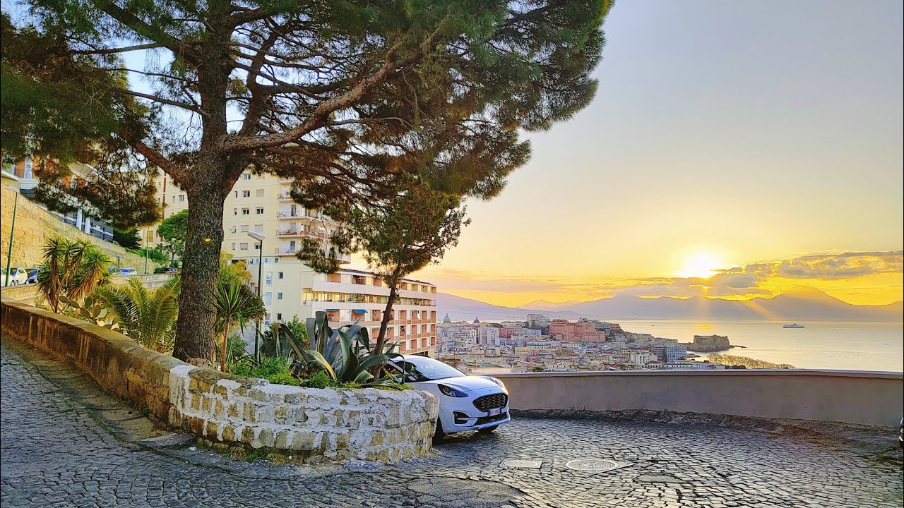 panorami di Napoli#napoli#panorama #napolinascosta#borghi#natale#belveder#travel#storiedinapoli#love