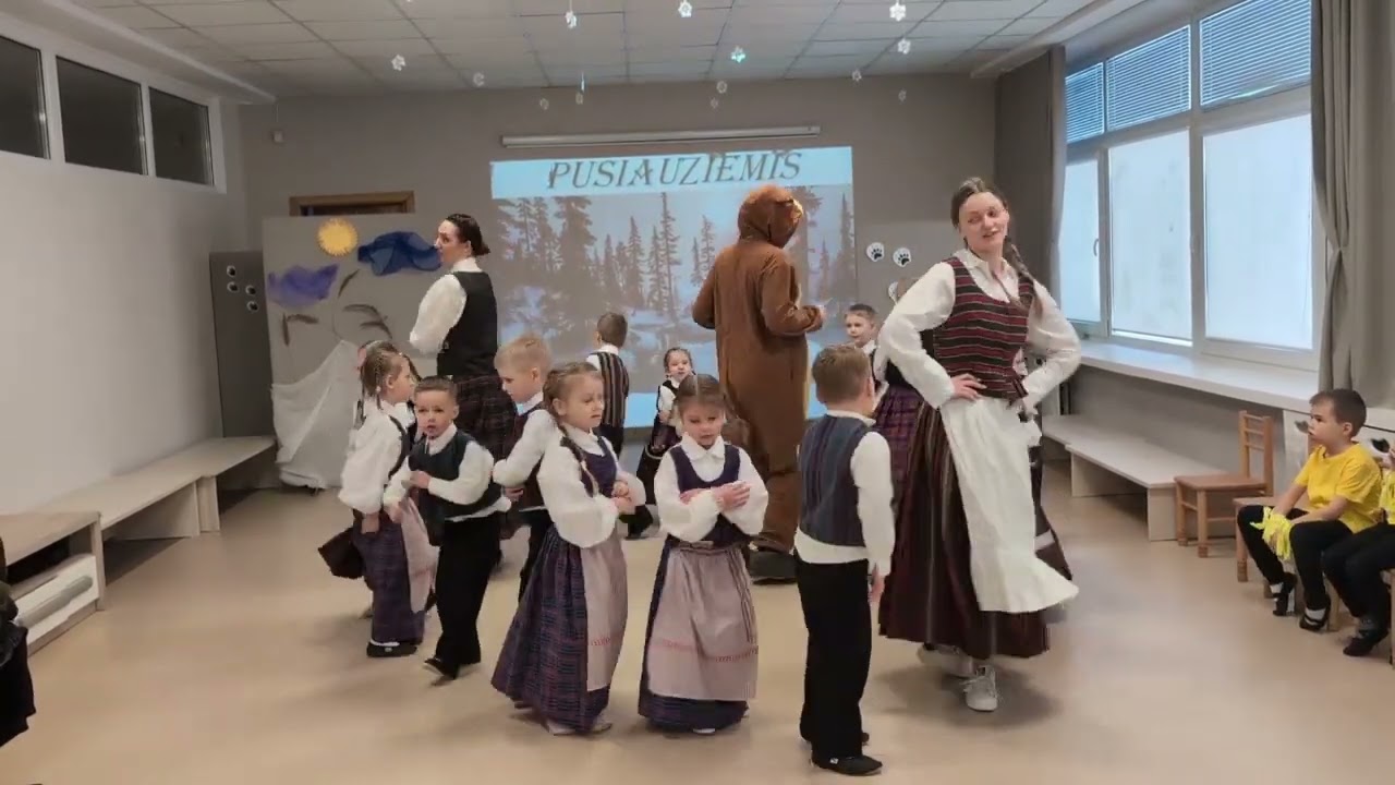 Pusiaužiemis. Klaipėdos lopšelyje-darželyje ,,Eglutė