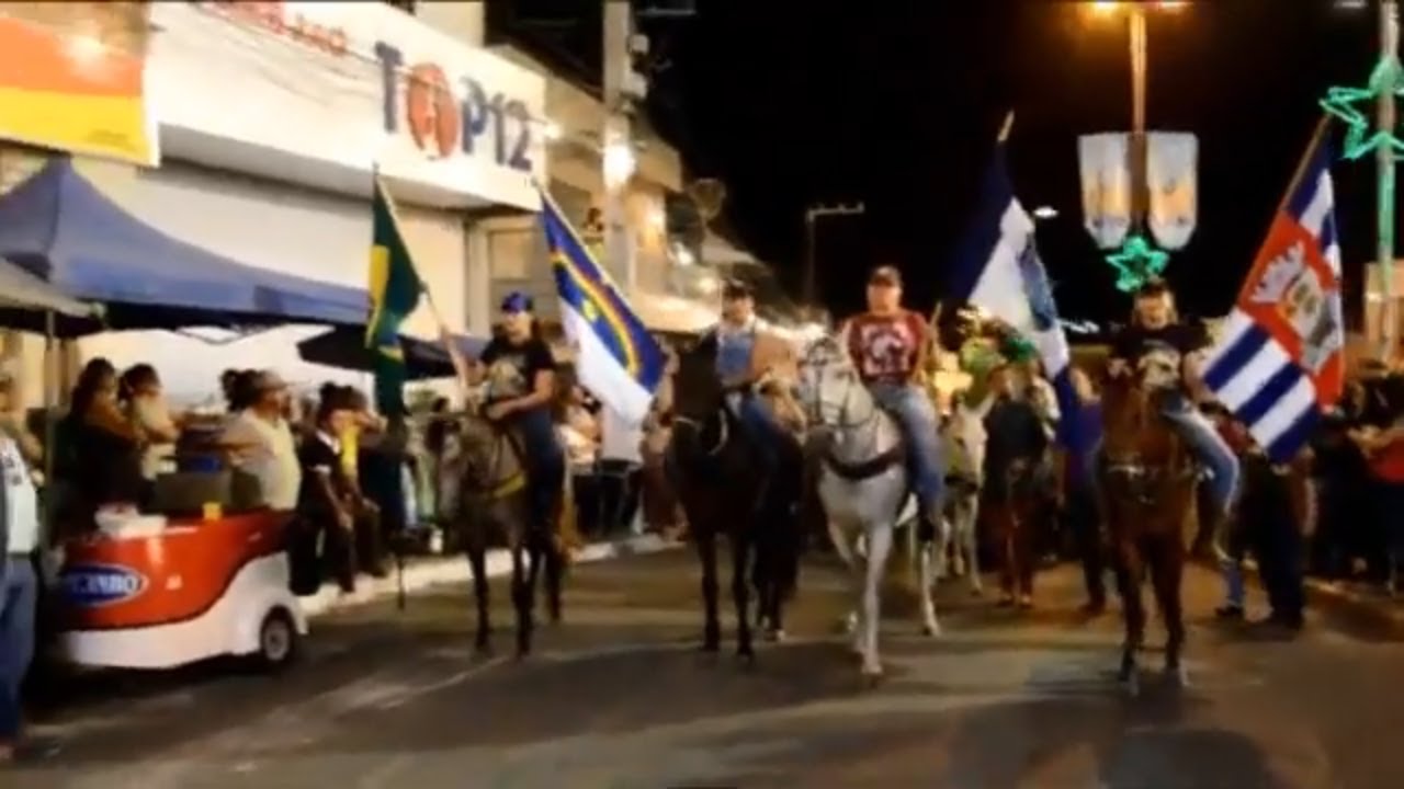 F&eacute; e Tradi&ccedil;&atilde;o na Prociss&atilde;o do Vaqueiro em Orob&oacute; PE 2018