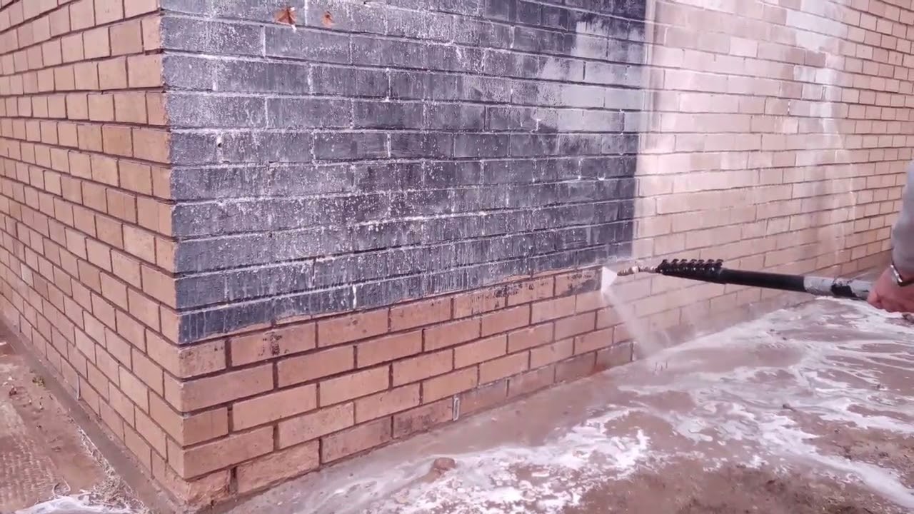 Graffiti Removal Glasgow - Softwash Scotland