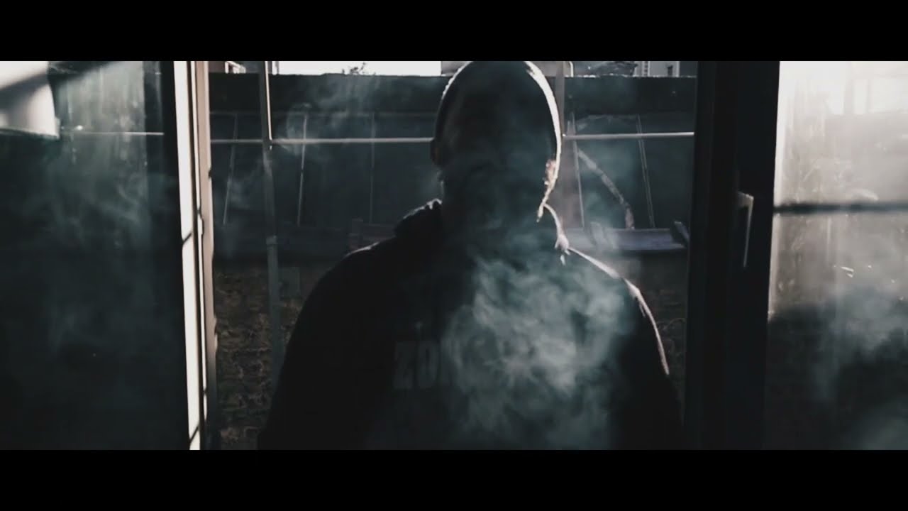 B-LEL &bull; Bouteille de verre (Lyrics Video)