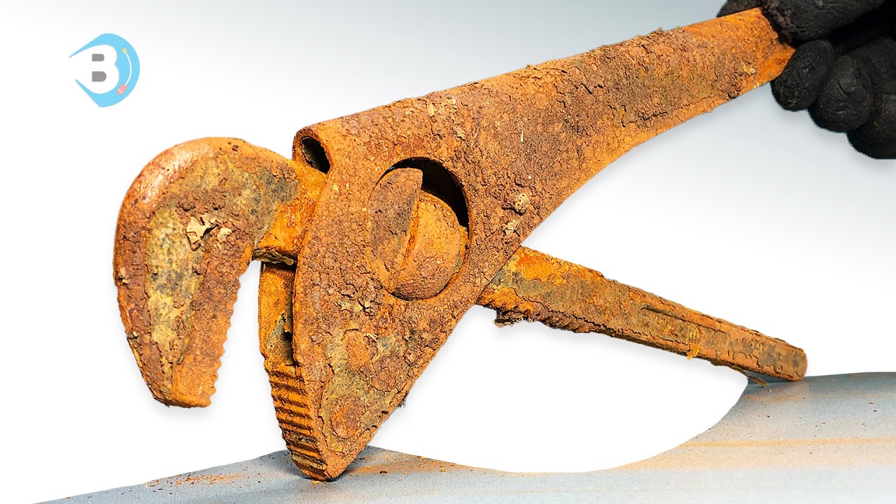 Vintage Adjustable Wrench Restoration - Rusty Old Wrenches Restoration!