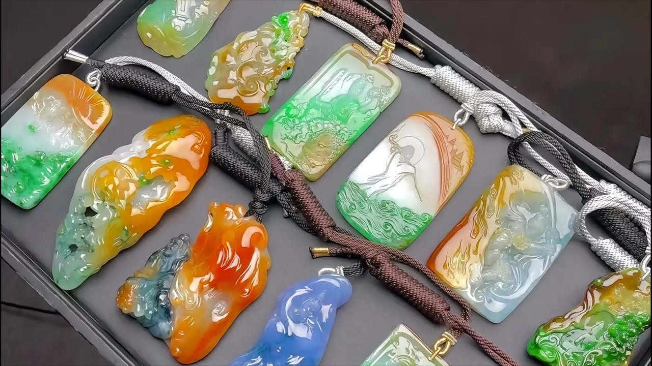 2月20號晚班毛哥“小姨子珠宝”正在直播！工廠翡翠一手貨源一劍也是批發價#綠a翡翠 #jade #古玉收藏 #毛哥精選翡翠 #流量#定製翡翠#手藝人毛哥