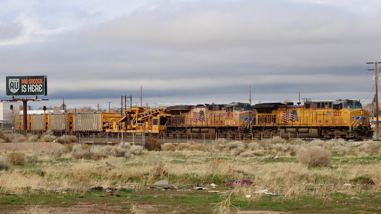Extra Trains & Neat Locomotives On The Mojave Sub! Ft. UP 6318, 1989, and CN 2656