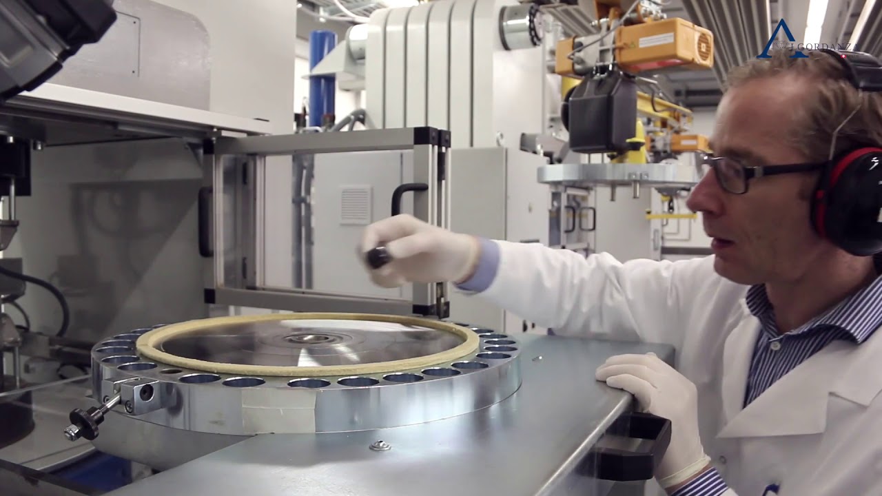 Video über die Diamant Bestattung bei Bestattungen Gommel in Tübingen