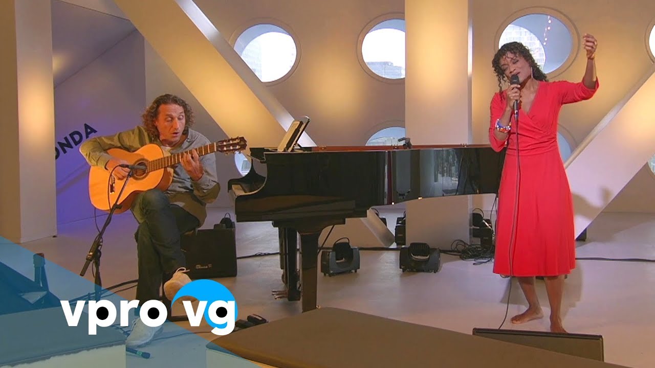 Izaline Calister en Thijs Borsten  - Gracias a la Vida (live)