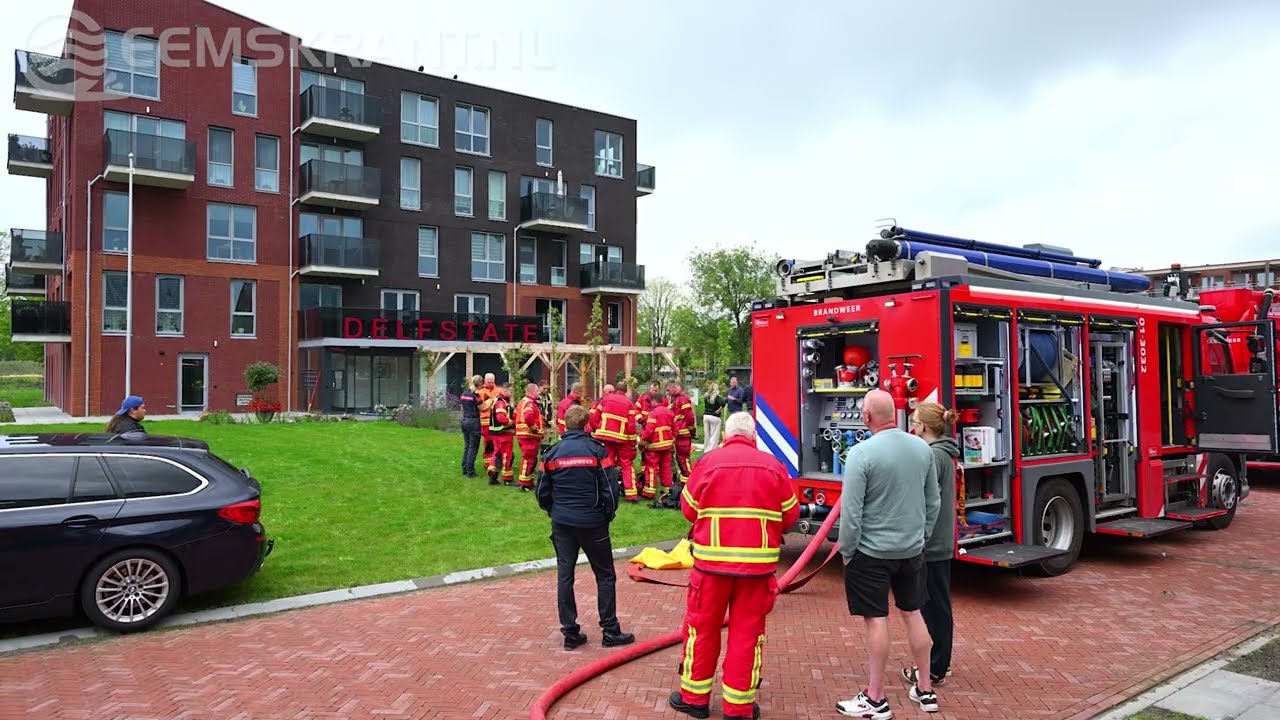 Brand in appartementencomplex aan de Grundellaan in Delfzijl