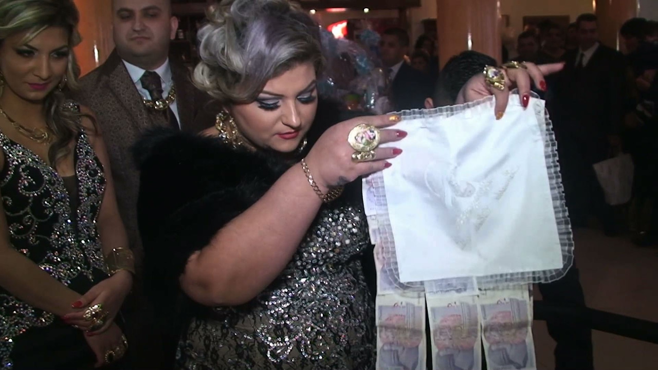 MICHALOVCE: Honosné krstiny za tisíce eur. Bábätku prišiel zaspievať aj ...