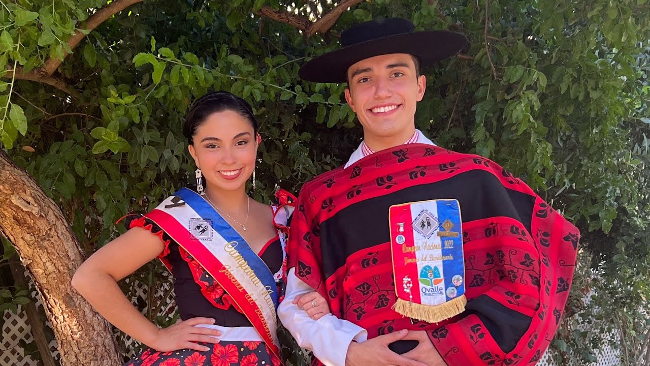 CAMPEONES NACIONALES DE CUECA JÓVENES DEL BICENTENARIO 2022(Entrega Nacional)