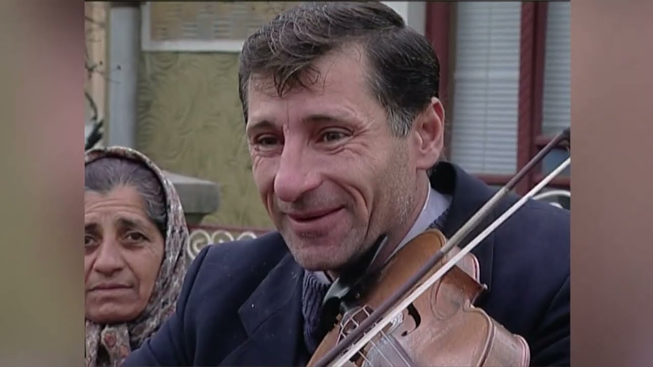 La porţile ceriului cu lăutarii din Tismana (@TVR Cultural)
