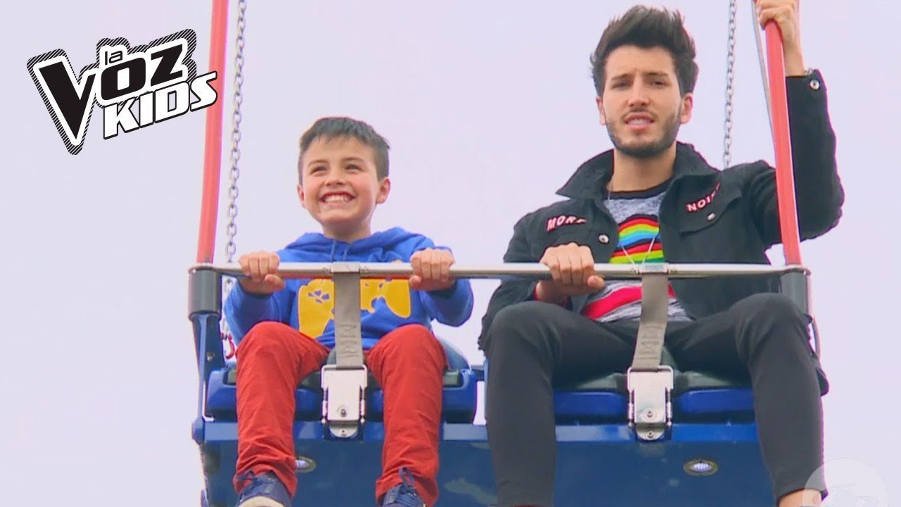 Juanse y Sebastián Yatra vivieron un día de aventuras en el parque de diversiones