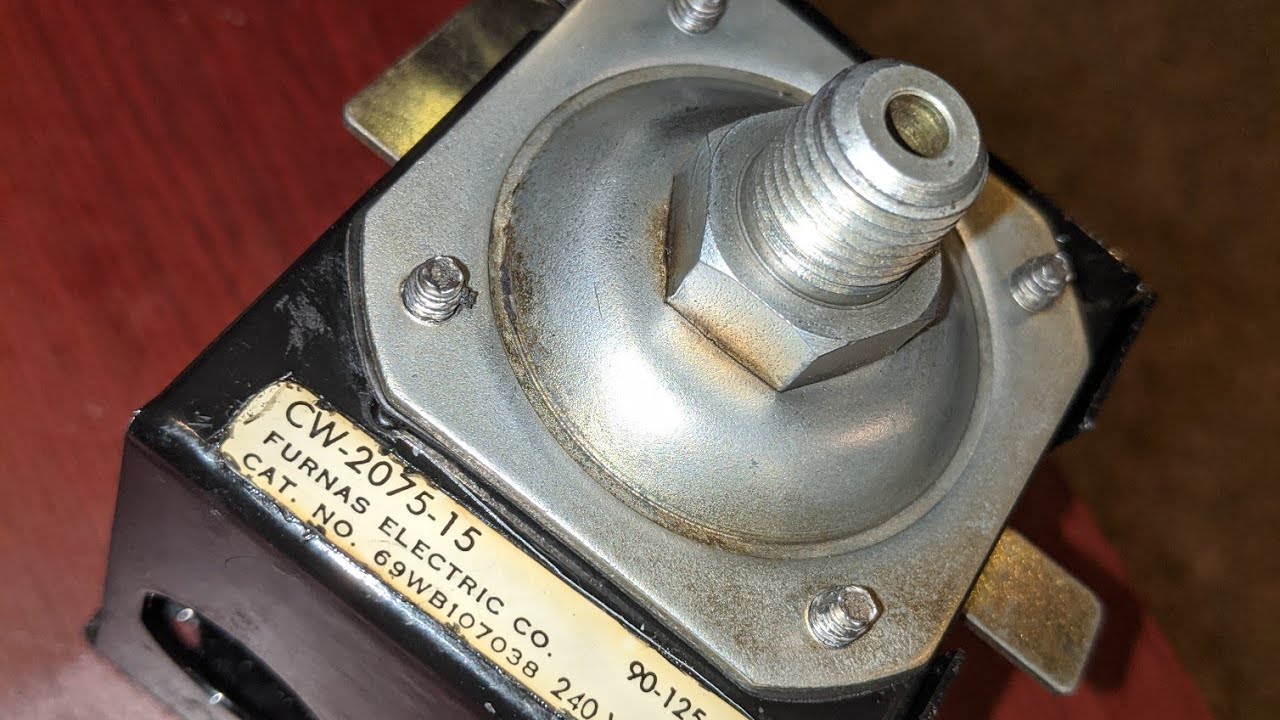 Furnas 1978ish Compressor Pressure Switch 69WB107038