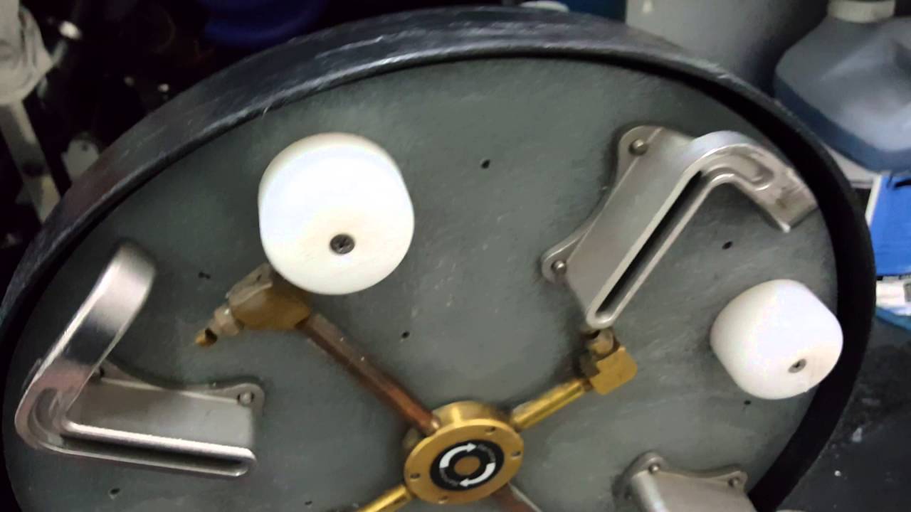 Removing Rotovac 360 XL head from unit