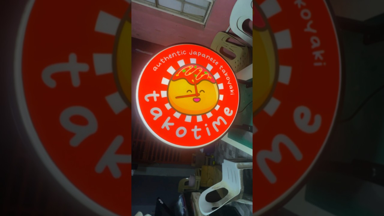 Redmac Round Lightbox Signage