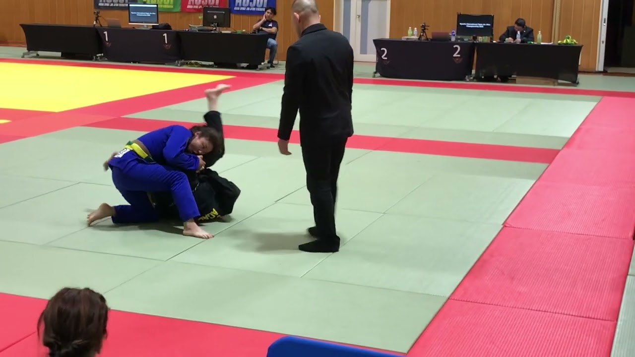 2025.11.30 ASJJF 九州国際柔術選手権　黒瀬さん　　　　　　　マスター3  茶帯ライト級　決勝