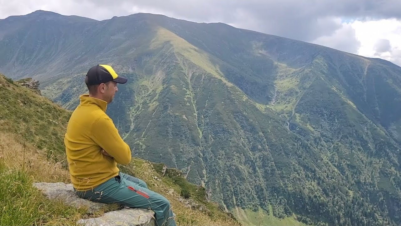 Creasta Fagarasului de la est la vest