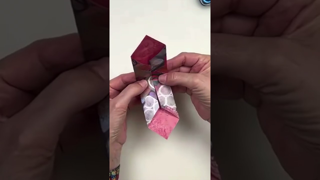 Artist Karen Elaine used our new double sided origami to fold a fun origami pop up box! ✨ #origami