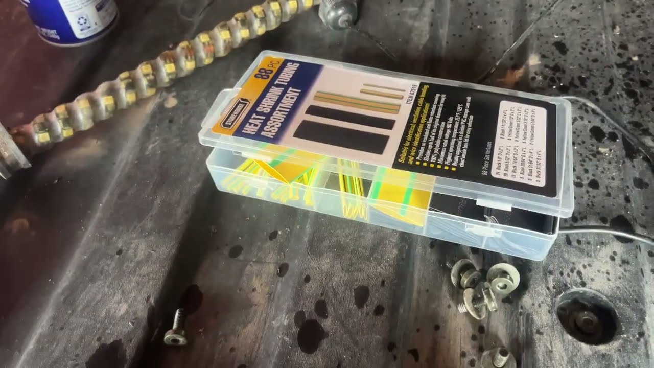 Speed UTV tailgate fix and upgrade  pt 1