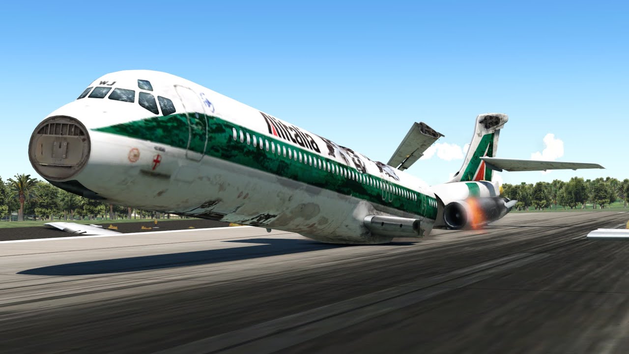 🔴LIVE MD-80 Water Impact Caught Live | Plane Spotting | X-PLANE 11