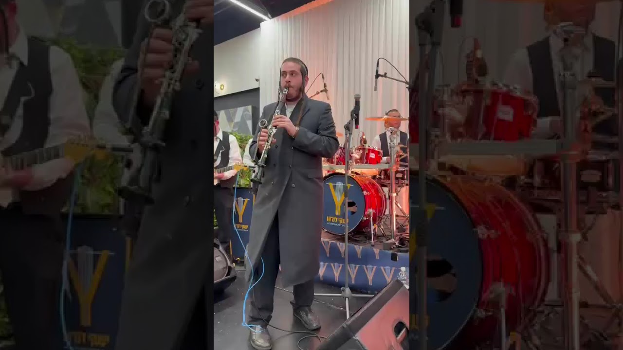 אמן הקלרינט נחמן כוואז בבביצוע כלייזמר