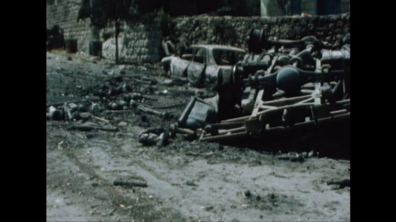 UNUSED 07 07 82 ISRAELI ARMOURED PARTROLS IN BEIRUT AS ISRAELI WAR ON LEBANON CONTINUES