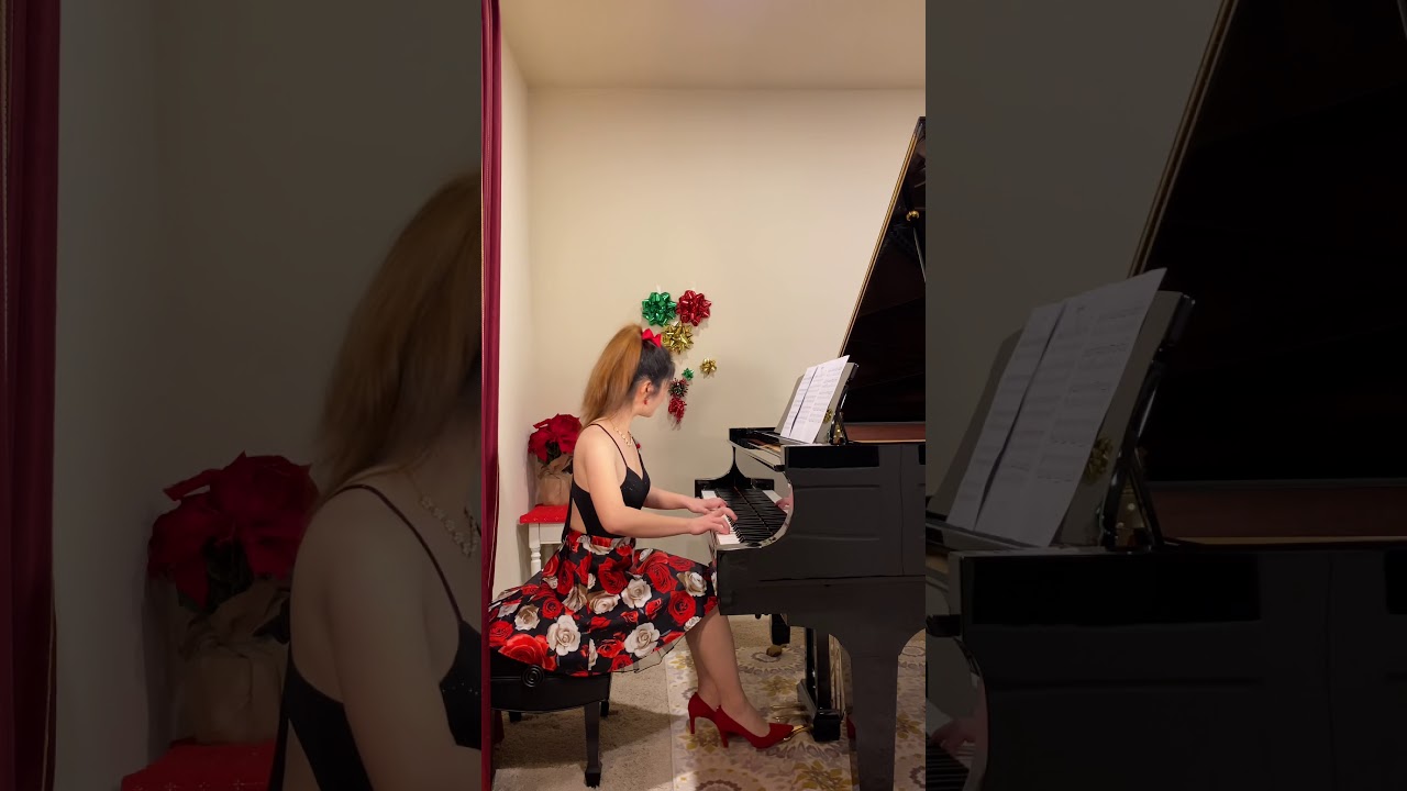 钢琴 Piano ｜新年好 Happy Chinese New Year  — Hong Li