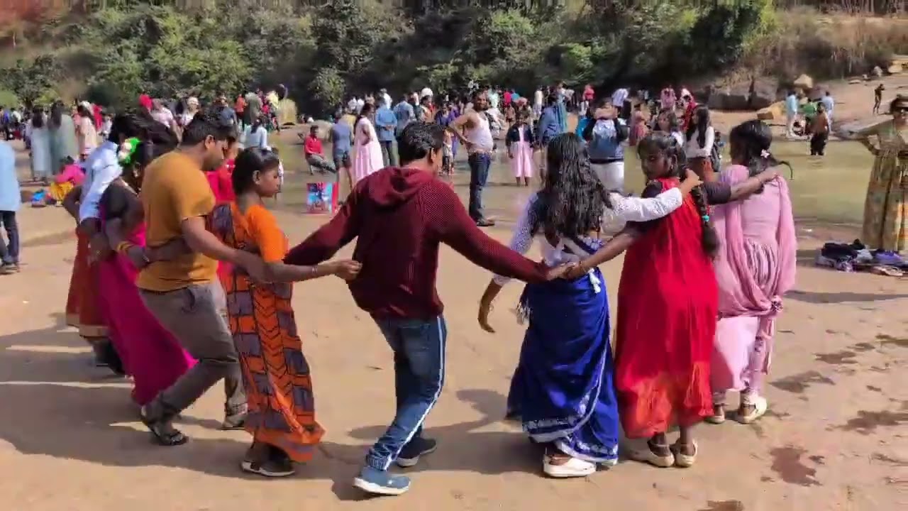 dance with adivasi