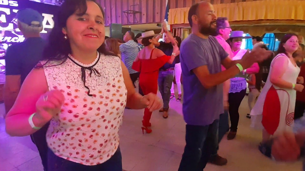 Los villanos de la cumbia centro evento la espuela 1/12/19