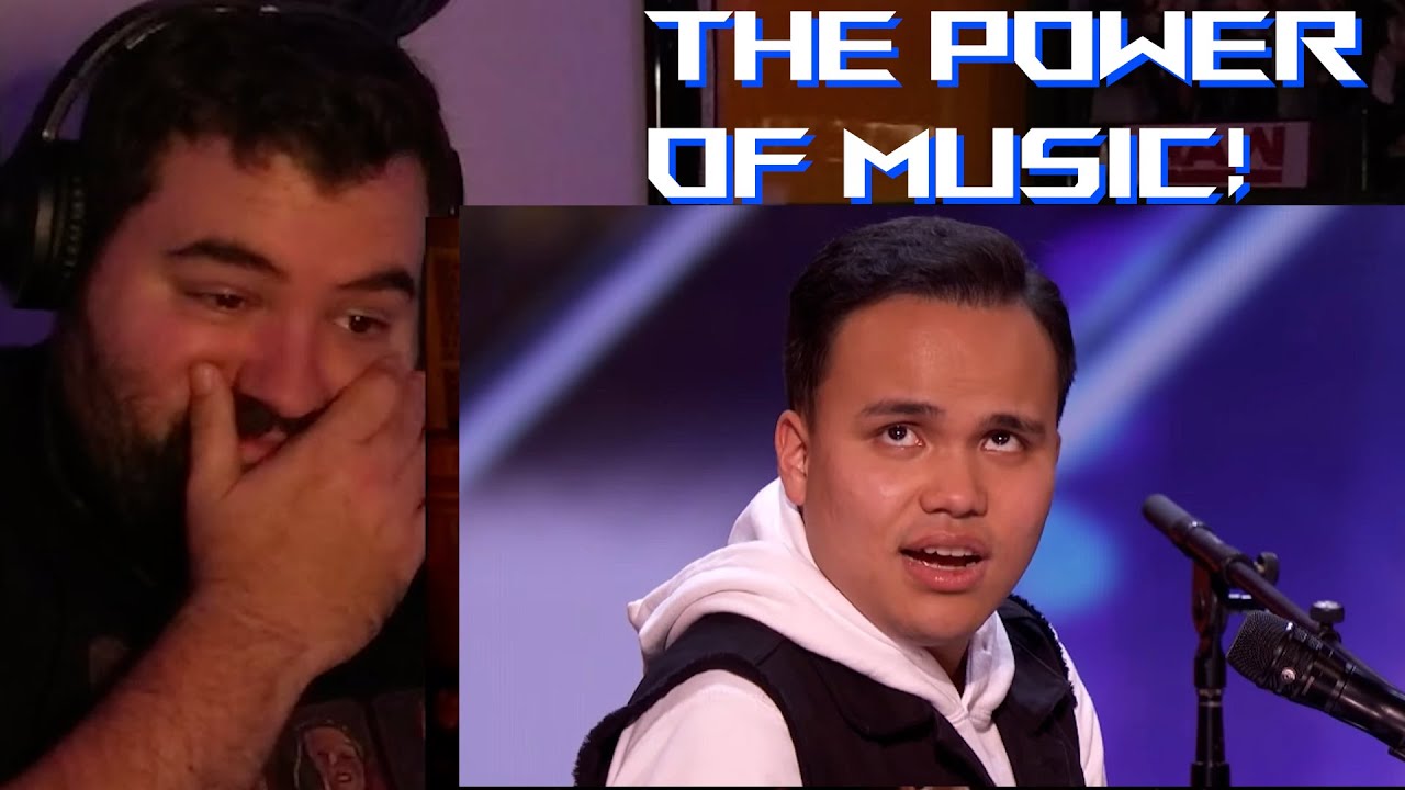 Singers first time reaction to KODI LEE ON AMERICA'S GOT TALENT