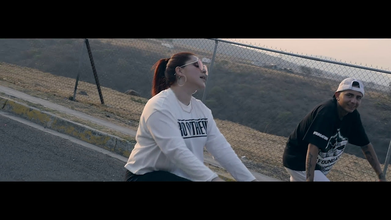 Dulce Mary-Karina Garcia ft Bokcal (Video Oficial)