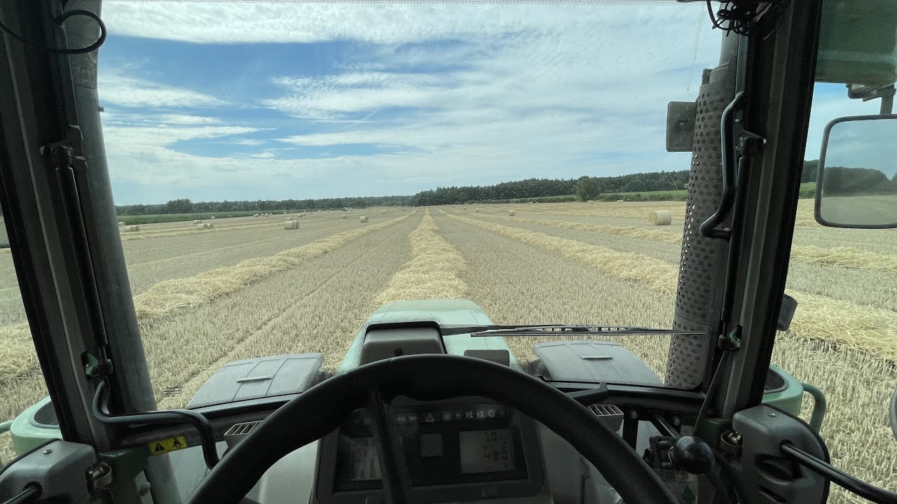 POV / Strohernte 2022 / Fendt 718 mit Krone COMPRIMA CF 155 XC Plus