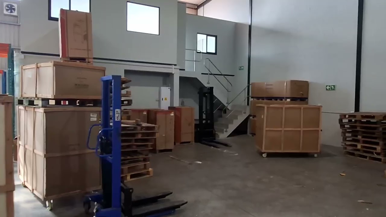 Rio park Stikland 751m2 warehouse to rent